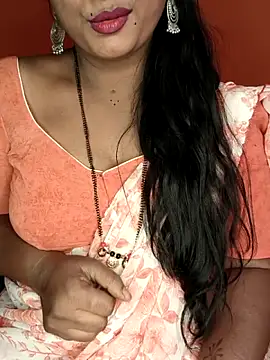 Snapshot of Rachu_love chatting on February 14, 6:21 am Rachu love online show from February 14, 6:21 am