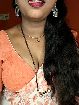 Snapshot of Rachu_love chatting on June 23, 8:56 am Rachu love online show from June 23, 8:56 am