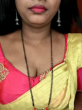 Snapshot of Rachu_love chatting on July 2, 3:29 pm Rachu love online show from July 2, 3:29 pm