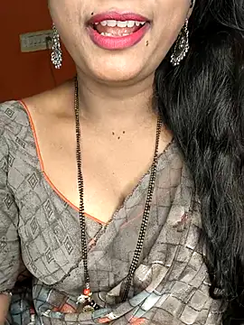 Snapshot of Rachu_love chatting on July 6, 5:37 pm Rachu love online show from July 6, 5:37 pm