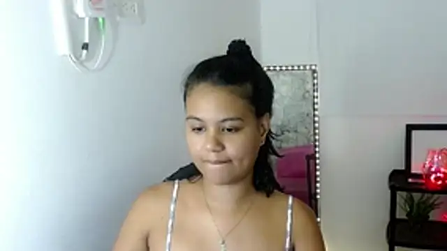 Snapshot of Shawnycarson chatting on April 20, 6:09 pm Shawnycarson online show from April 20, 6:09 pm