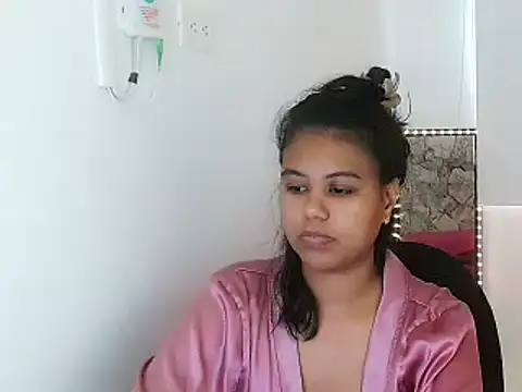 Snapshot of Shawnycarson chatting on June 20, 4:32 pm Shawnycarson online show from June 20, 4:32 pm