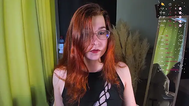 Snapshot of Ann_Couette chatting on August 8, 4:58 am Ann Couette online show from August 8, 4:58 am