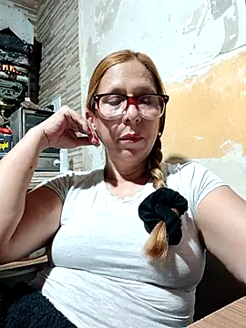 cari75 online show from March 27, 4:29 am