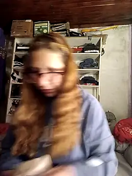Snapshot of cari75 chatting on May 4, 3:35 am cari75 online show from May 4, 3:35 am