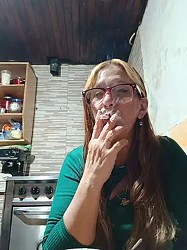 Snapshot of cari75 chatting on May 27, 4:53 am cari75 online show from May 27, 4:53 am