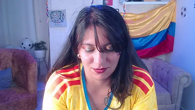 Snapshot of amanda_rousee chatting on June 18, 9:14 am amanda rousee online show from June 18, 9:14 am
