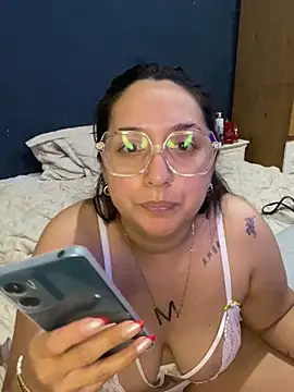 Soy maiaa4 online show from February 2, 6:23 am