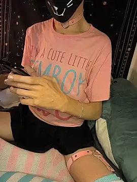 Femboitea-official online show from December 15, 10:25 pm