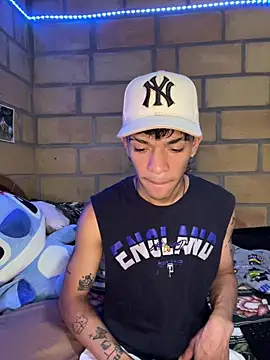 Glen connor 11 online show from April 2, 12:41 am