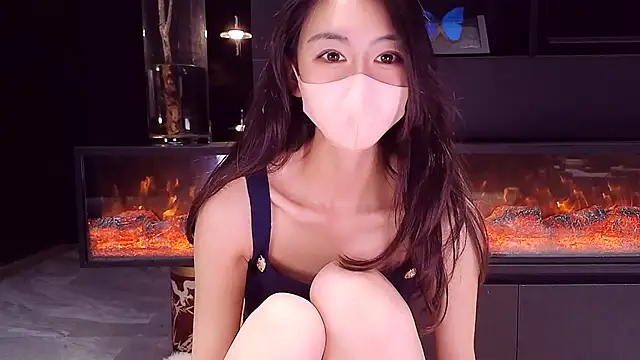 Snapshot of Anan-077 chatting on July 18, 4:33 pm Anan-077 online show from July 18, 4:33 pm
