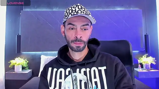 arcangel harris online show from April 6, 6:53 pm