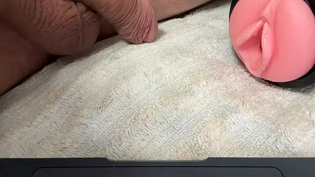 Mr Perfectttt online show from December 17, 9:48 am