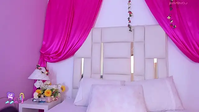 Silvanna-Casstro online show from April 10, 11:37 am