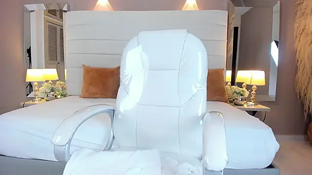 Snapshot of maturexxx_ chatting on September 22, 8:00 pm maturexxx  online show from September 22, 8:00 pm