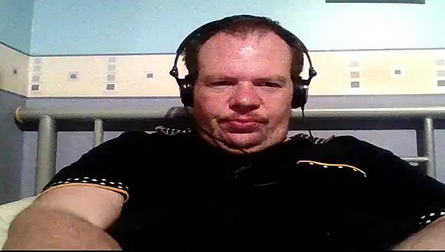 mrhardcock12 online show from February 22, 8:40 pm
