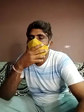 Snapshot of CHOUDHARY1985 chatting on June 1, 5:58 pm CHOUDHARY1985 online show from June 1, 5:58 pm