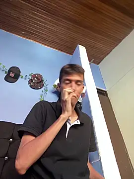 Juan Gomezz26 online show from March 22, 8:23 pm