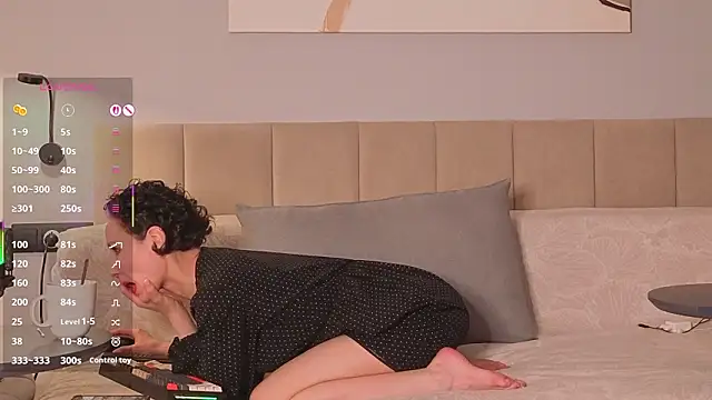 Mary  Du online show from February 2, 7:23 pm