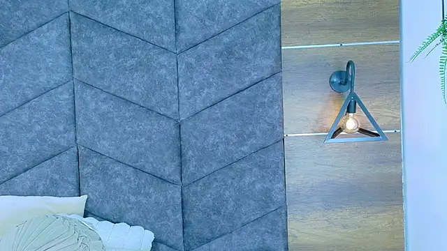 Miia Anderson online show from March 30, 12:50 pm