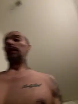 faces818 online show from March 16, 8:02 pm