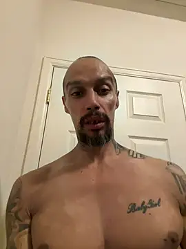 faces818 online show from April 13, 7:47 am