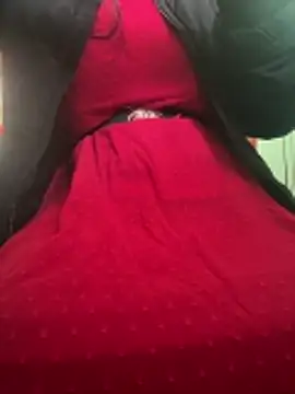 Snapshot of cute_mahi001 chatting on January 6, 5:00 am cute mahi001 online show from January 6, 5:00 am