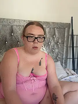 Snapshot of AnnieAinsx chatting on July 12, 4:31 pm AnnieAinsx online show from July 12, 4:31 pm