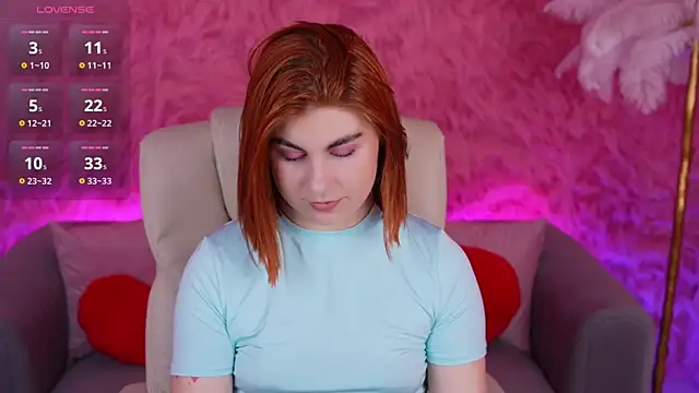 GingerPinky online show from March 14, 8:03 pm