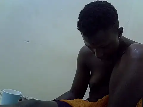 sweetblack puss online show from December 15, 7:45 am