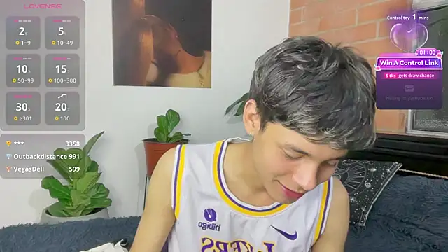 Andy Belier23 online show from February 28, 2:12 am