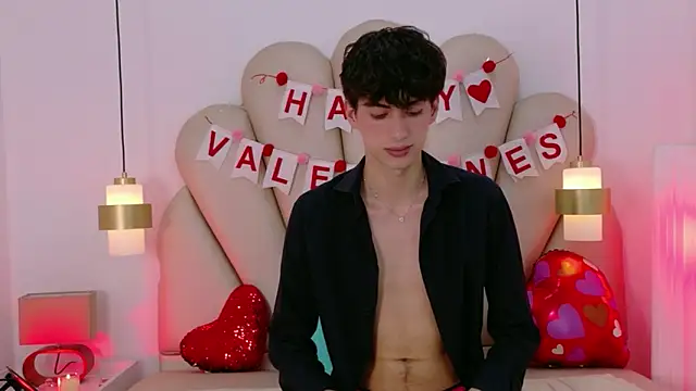 Martin Williams online show from February 14, 7:10 pm