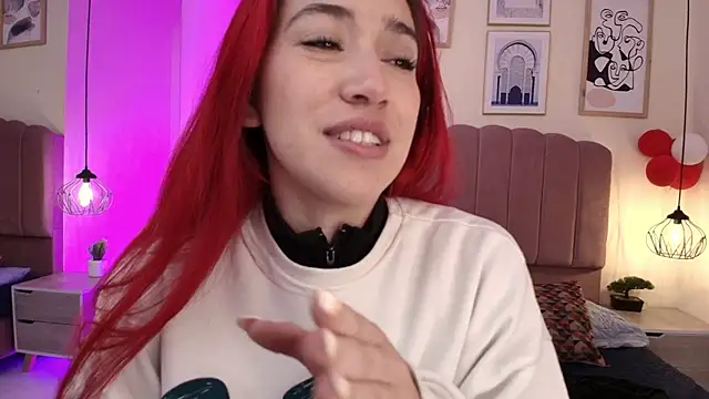 Snapshot of Celestee15_ chatting on April 23, 11:20 am Celestee15 online show from April 23, 11:20 am