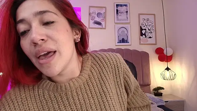 Snapshot of Celestee15_ chatting on April 25, 1:41 pm Celestee15 online show from April 25, 1:41 pm