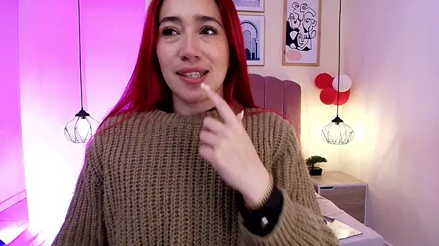 Snapshot of Celestee15_ chatting on April 27, 11:19 am Celestee15 online show from April 27, 11:19 am