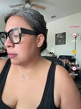 Snapshot of BettyWhispers chatting on June 14, 5:04 pm BettyWhispers online show from June 14, 5:04 pm
