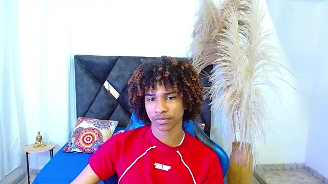 angelll18  online show from March 6, 8:49 pm