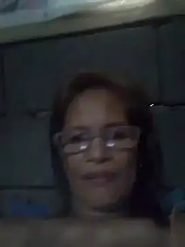 Petite elise online show from February 6, 4:17 am