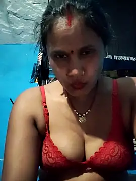 Akanksha soni online show from February 13, 7:04 am