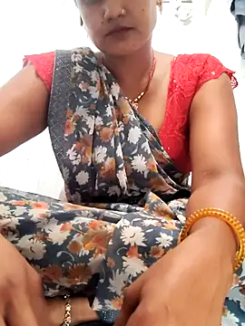 Snapshot of Akanksha_soni chatting on May 5, 7:49 am Akanksha soni online show from May 5, 7:49 am