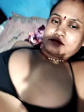 Snapshot of Akanksha_soni chatting on May 22, 9:59 am Akanksha soni online show from May 22, 9:59 am