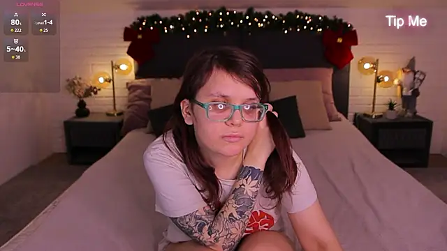 Ariell Mini online show from January 31, 7:11 pm