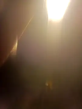 Snapshot of givr6inches chatting on April 28, 4:39 am givr6inches online show from April 28, 4:39 am