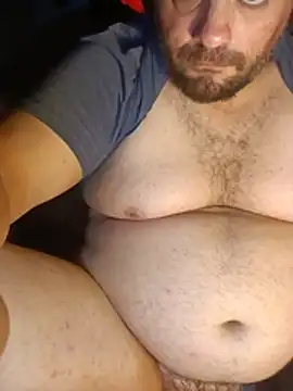Snapshot of givr6inches chatting on June 19, 5:01 am givr6inches online show from June 19, 5:01 am