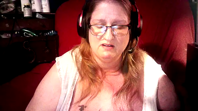 jade-belle online show from February 22, 8:13 am