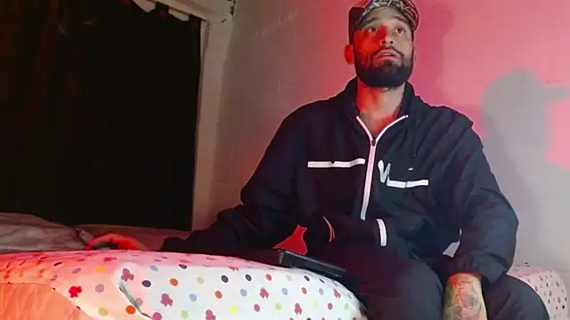 Snapshot of Alex_Flame_ chatting on April 15, 4:30 am Alex Flame online show from April 15, 4:30 am