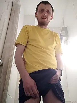 CrookedBunk3527 online show from April 12, 4:01 pm