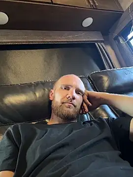 SparkledExtern online show from February 21, 8:43 pm