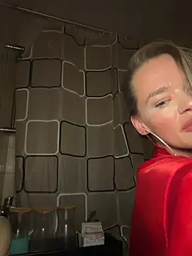 Snapshot of vinique99 chatting on February 28, 1:50 am vinique99 online show from February 28, 1:50 am