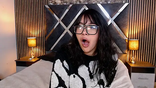 Snapshot of Amy_channel chatting on May 29, 12:58 pm Amy channel online show from May 29, 12:58 pm
